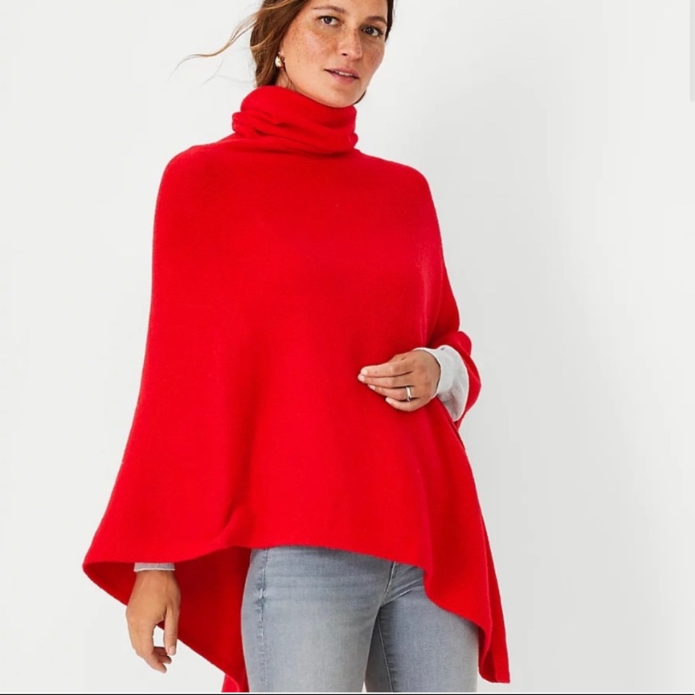 Ann Taylor red poncho, size M/L. Worn only once. Perfect condition.
